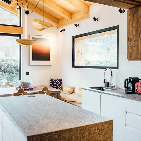 New Facing The Aiguilles De Chamonix Ferienhaus *